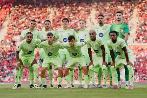 马卡：巴萨连续两周无缘新球衣首秀，对莱万特将穿青柠绿球衣