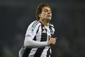 伊尔迪兹：我们之前在里尔就见识过戴维，他会给球队带来很大帮助