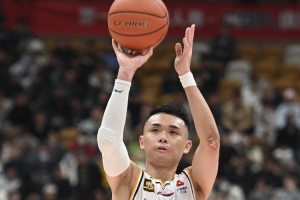 原帅：每天会在正常训练之外再加练200个三分球 十几年从没间断