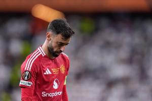 跟队记者：B费今夏将留在曼联&球员态度坚定，预计明夏离队