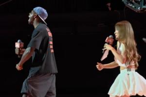 球迷：别逗我笑啊！你隔扣完这样叫的？华子中国行怒吼 叫声巨搞