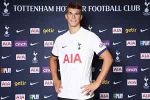 罗马诺：热刺18岁中卫武什科维奇将租借加盟汉堡，无买断选项