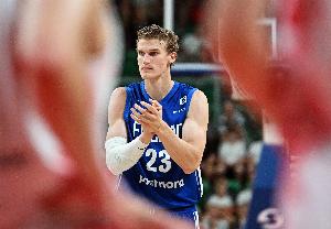 FIBA大杀器！马尔卡宁出战32分钟 15中7&14罚12中砍28分6板7助2断