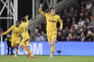 记者：纽卡尚未第三次报价拉尔森，狼队不打算今夏放人