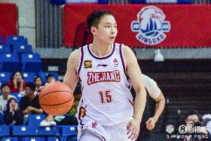 3年1800万顶薪北上！王奕博将成为青岛男篮4个赛季来首个顶薪球员