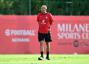 阿莱格里：对希门尼斯绝没有任何不满 我从未要求签下弗拉霍维奇