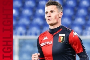 记者：不莱梅关注萨索洛前锋皮纳蒙蒂 多家俱乐部考虑关窗前行动