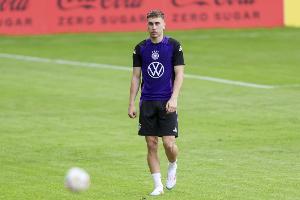 记者：斯图加特有意转会关窗前租借格鲁达，德甲多队也在关注球员