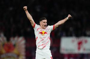 天空：水晶宫有意鲍姆加特纳 西蒙斯即将离队莱比锡不想再出售