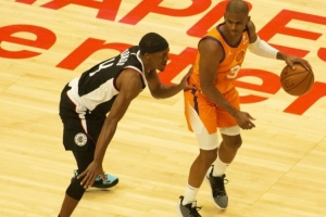 卢：隆多让我想起保罗 他每个回合都能让队友有好的出手机会