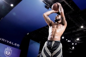 惠特摩尔社媒晒多张训练照 奇才官媒回复：到了该发力的时候