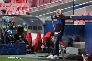 “受难者”✝️塞蒂恩生涯第3次6球惨败 上一次是巴萨2-8惨败拜仁