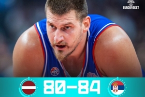 打破魔咒！约基奇39分创国家队生涯单场得分纪录 率队赢拉脱维亚