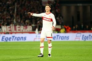 国米皇马曼联有意！罗马诺：目前尚无报价，斯蒂勒预计今夏留队