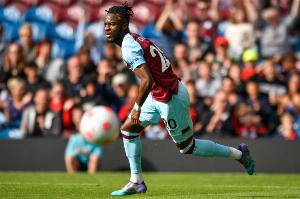 西汉姆官方：28岁边锋马克西维尔-科尔内外租热那亚1个赛季