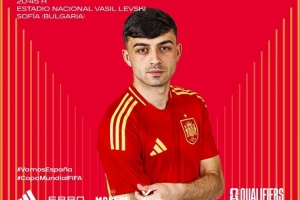 西班牙发布世预赛对保加利亚海报：佩德里单人出镜