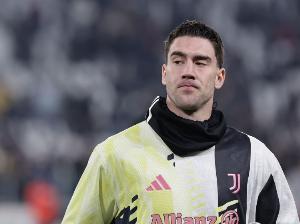 记者：DV9想明夏免签拿1000万签字费和1000万年薪，国米已联系他