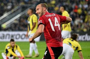 阿贾克斯总监谈埃里克森回归传闻：不，我们不会签约