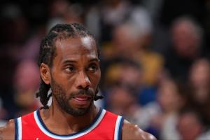 名记：NBA已聘律所对调查小卡的代言协议 后者涉嫌规避工资帽