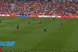 射术靠谱！孙兴慜小角度单刀破门，韩国1-0领先美国