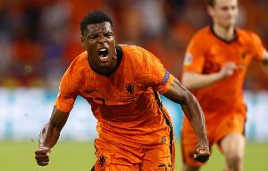 邓弗里斯距一项荷兰纪录只差3球 科曼：希望我的纪录不会保持太久