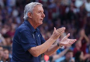 塞尔维亚主帅：我们没有找到进攻篮板的解决办法 没人喜欢输