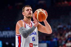 无缘8强！媒体人：约基奇一人赢不了一切 幸运只会倒向更坚信的人