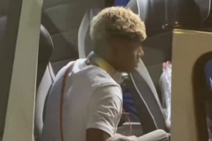 护照丢了！亚马尔对阵土耳其赛后没有找到护照