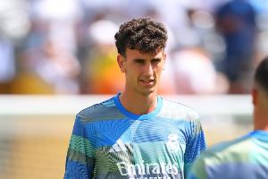 拉蒙：加盟科莫并立即首发&这是最好的开始 我从主帅那里学到很多