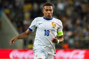 绝对权威！姆巴佩：齐达内是法国足球历上拥有所权的唯一人