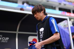 伊东纯也：没组织好防守让球队陷入困难，若进球可能改变比赛走向