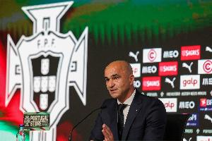 马丁内斯：德国荷兰在匈牙利主场也没能运动战进球，我们进了两个