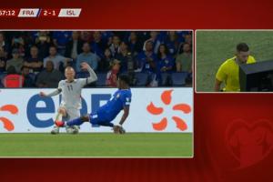 法国10人作战！琼阿梅尼放铲正中对方小腿，裁判出示红牌