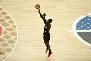 小瓦格纳：施罗德在关键时刻保持了冷静 他打出了一场精彩的比赛