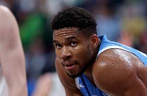 曾令旭：土耳其围剿字母哥做到了极致 也许今年真的属于土耳其