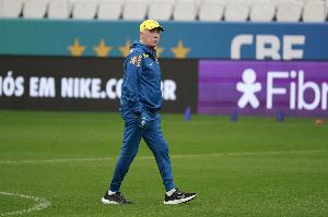 安帅：我会让内马尔踢中路而不是边路 愿意世界杯后继续执教巴西