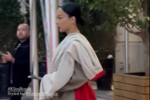 凌晨干架！杰伦-格林与40岁女友亮相纽约时装周 男俊女靓