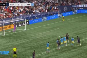 生日夜双响！36岁穆勒单场点射双响，美职联生涯3场打进3粒点球