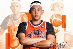 去年的8号秀！陈将双：CBA的比赛水平高 自己不上场也学到了很多