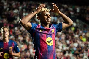 阿斯：西班牙队知晓亚马尔有伤并让他打封闭出场，巴萨有书面证明