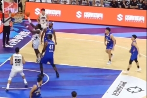 关键先生！香港金牛克罗斯下半场发力 砍下全队最高21分！