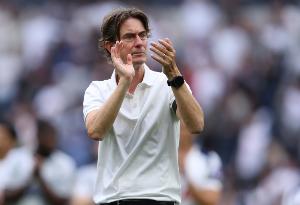 弗兰克：今天在进攻端，热刺没能发挥出最高水平