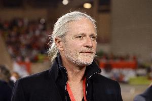 佩蒂特：从国际赛场来看，每当出现争议判罚时，裁判总是偏向皇马