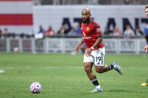 曼联官网前瞻：姆伯莫对切尔西战绩可查；蓝军在梦剧场12场不胜