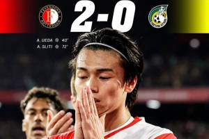 状态火热！上田绮世5场5球领跑射手榜，助费耶诺德荷甲开局5连胜