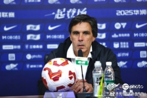 拉莫斯：比赛结果看似轻松 是努力训练的结果