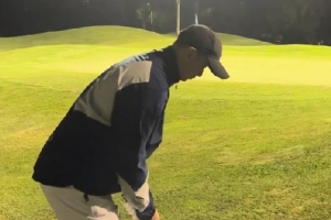 赵继伟打高尔夫：随手拍到一个原声鸟切！有点过于兴奋了