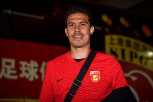 埃尔纳内斯：罗马德比就像一场战斗，扎卡尼塔瓦雷斯可能决定比赛