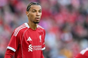 埃基蒂克：聆听安菲尔德的助威歌太棒了，球队取胜比个人进球重要