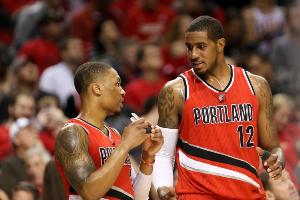 利拉德：阿德离队四年后 我们都在不同的球队我才开始跟他说话